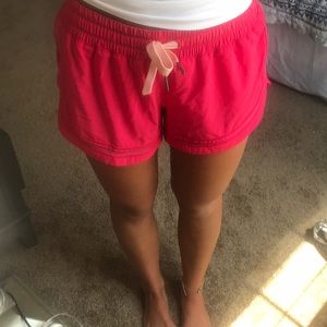 lululemon hotty hot short hot pink